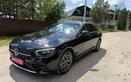 Mercedes-Benz E-Класс, 2020 год, 4 600 000 рублей, 1 фотография
