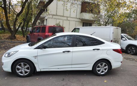 Hyundai Solaris II рестайлинг, 2012 год, 750 000 рублей, 13 фотография