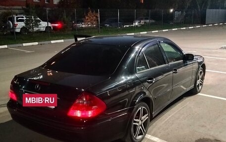 Mercedes-Benz E-Класс, 2003 год, 650 000 рублей, 5 фотография