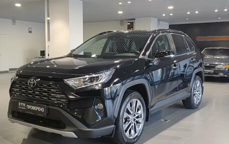 Toyota RAV4, 2022 год, 3 770 000 рублей, 1 фотография