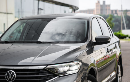 Volkswagen Polo VI (EU Market), 2021 год, 1 490 000 рублей, 2 фотография