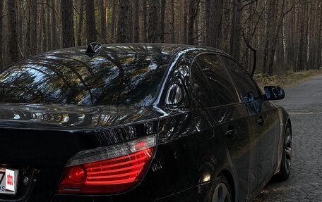 BMW 5 серия, 2008 год, 1 150 000 рублей, 3 фотография