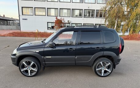 Chevrolet Niva I рестайлинг, 2015 год, 465 000 рублей, 6 фотография