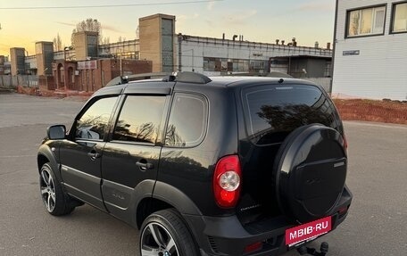Chevrolet Niva I рестайлинг, 2015 год, 465 000 рублей, 5 фотография