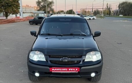 Chevrolet Niva I рестайлинг, 2015 год, 465 000 рублей, 8 фотография