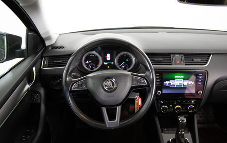 Skoda Octavia, 2018 год, 1 799 000 рублей, 8 фотография