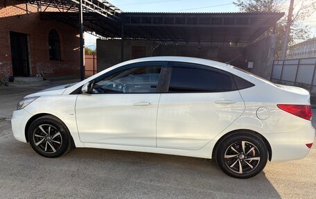 Hyundai Solaris II рестайлинг, 2013 год, 740 000 рублей, 4 фотография