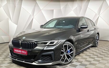 BMW 5 серия, 2021 год, 4 398 000 рублей, 1 фотография