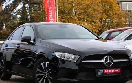 Mercedes-Benz A-Класс, 2022 год, 3 550 000 рублей, 1 фотография