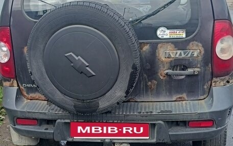 Chevrolet Niva I рестайлинг, 2010 год, 250 000 рублей, 3 фотография