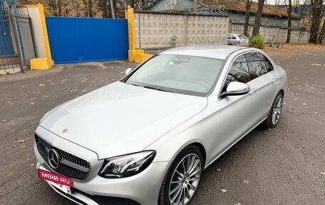 Mercedes-Benz E-Класс, 2019 год, 3 600 000 рублей, 2 фотография
