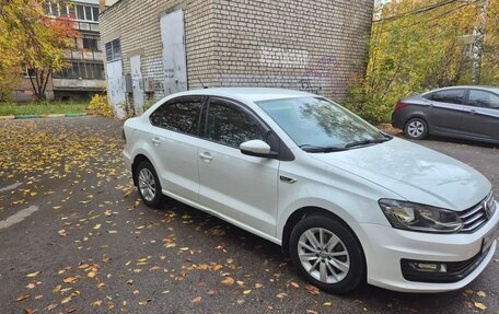 Volkswagen Polo VI (EU Market), 2019 год, 950 000 рублей, 2 фотография