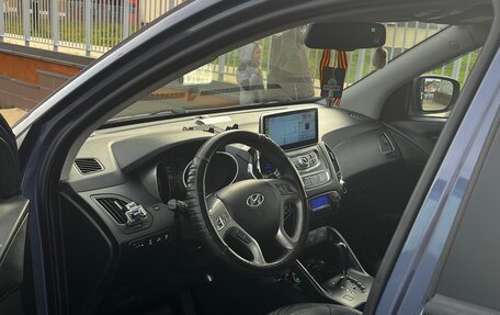 Hyundai ix35 I рестайлинг, 2012 год, 1 000 000 рублей, 7 фотография