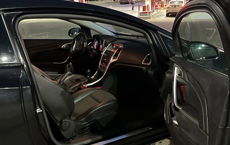 Opel Astra J, 2014 год, 735 000 рублей, 8 фотография