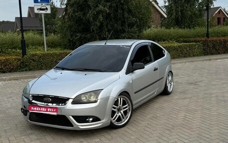 Ford Focus II рестайлинг, 2007 год, 399 000 рублей, 1 фотография