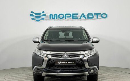 Mitsubishi Pajero Sport III рестайлинг, 2018 год, 2 880 000 рублей, 2 фотография