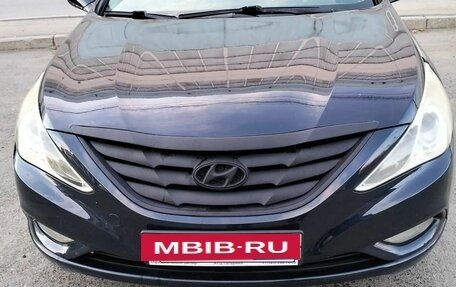 Hyundai Sonata VI, 2010 год, 1 250 000 рублей, 1 фотография
