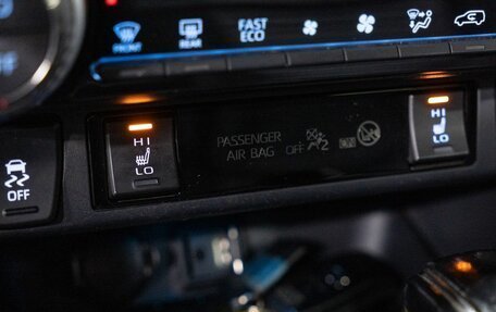 Toyota RAV4, 2019 год, 3 809 000 рублей, 13 фотография