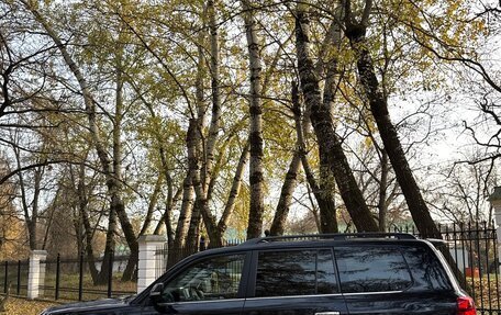 Toyota Land Cruiser 200, 2018 год, 6 999 999 рублей, 9 фотография