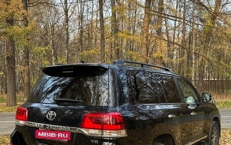 Toyota Land Cruiser 200, 2018 год, 6 999 999 рублей, 4 фотография