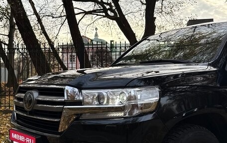 Toyota Land Cruiser 200, 2018 год, 6 999 999 рублей, 8 фотография