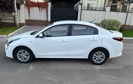 KIA Rio IV, 2021 год, 1 470 000 рублей, 4 фотография