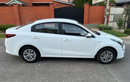 KIA Rio IV, 2021 год, 1 470 000 рублей, 8 фотография