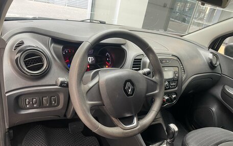 Renault Kaptur I рестайлинг, 2018 год, 1 000 000 рублей, 8 фотография