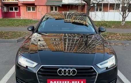 Audi A4, 2017 год, 2 400 000 рублей, 2 фотография