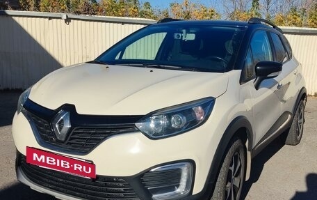 Renault Kaptur I рестайлинг, 2019 год, 1 650 000 рублей, 6 фотография