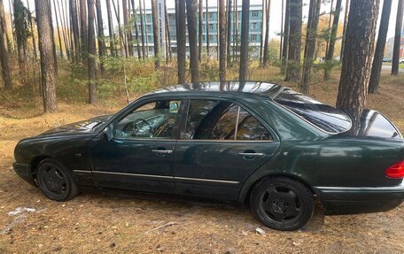 Mercedes-Benz E-Класс, 1997 год, 205 000 рублей, 10 фотография