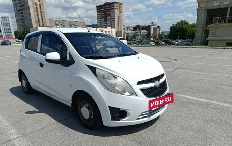 Chevrolet Spark III, 2013 год, 680 000 рублей, 3 фотография