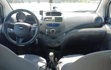 Chevrolet Spark III, 2013 год, 680 000 рублей, 6 фотография