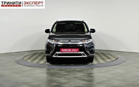 Mitsubishi Outlander III рестайлинг 3, 2020 год, 1 797 000 рублей, 2 фотография