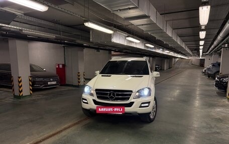 Mercedes-Benz M-Класс, 2011 год, 1 700 000 рублей, 2 фотография