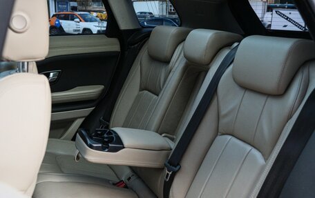 Land Rover Range Rover Evoque I, 2018 год, 2 750 000 рублей, 14 фотография