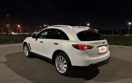 Infiniti QX70, 2014 год, 1 900 000 рублей, 4 фотография