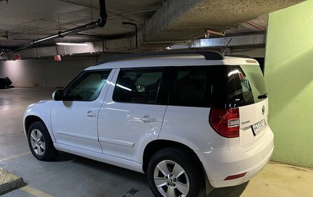 Skoda Yeti I рестайлинг, 2014 год, 1 715 000 рублей, 3 фотография