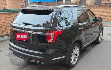 Ford Explorer V рестайлинг, 2019 год, 3 290 000 рублей, 3 фотография