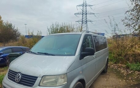 Volkswagen Transporter T5 рестайлинг, 2005 год, 1 000 000 рублей, 3 фотография