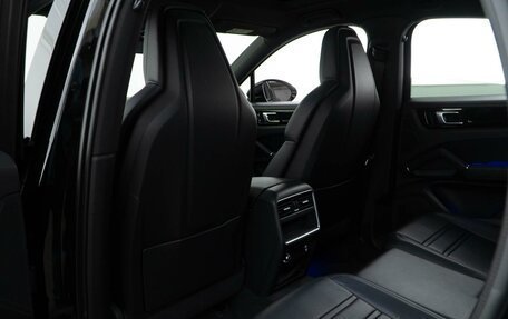Porsche Cayenne III, 2020 год, 7 999 434 рублей, 11 фотография
