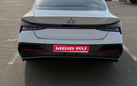 Hyundai Elantra, 2024 год, 1 950 000 рублей, 4 фотография
