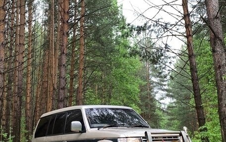 Mitsubishi Pajero III рестайлинг, 1992 год, 360 000 рублей, 1 фотография