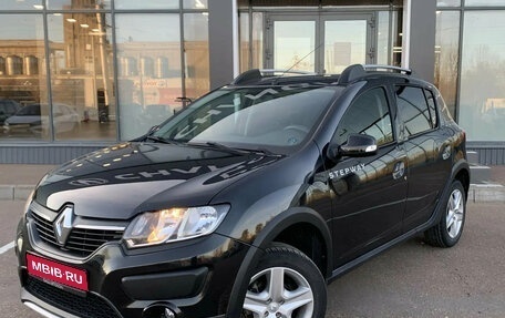 Renault Sandero II рестайлинг, 2016 год, 899 000 рублей, 1 фотография