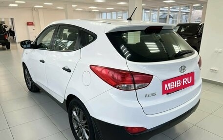 Hyundai ix35 I рестайлинг, 2015 год, 1 170 000 рублей, 9 фотография