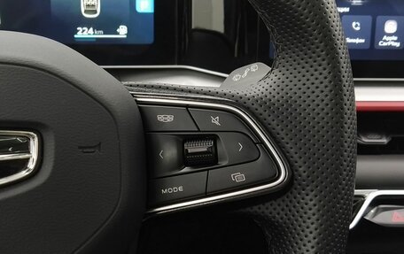Geely Coolray I, 2024 год, 2 100 000 рублей, 9 фотография