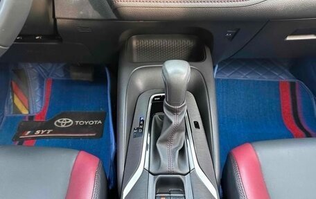Toyota Corolla, 2022 год, 1 950 000 рублей, 7 фотография