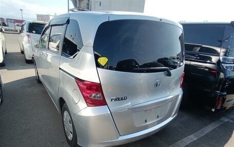 Honda Freed I, 2010 год, 865 000 рублей, 10 фотография