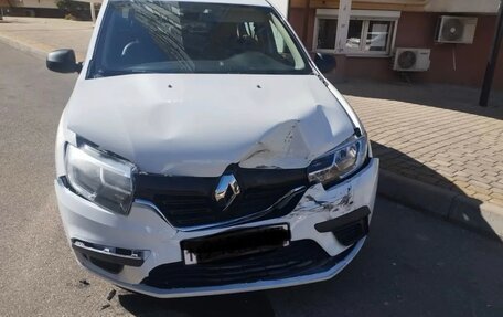 Renault Logan II, 2020 год, 390 000 рублей, 2 фотография