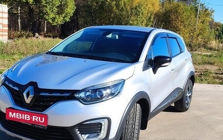 Renault Kaptur I рестайлинг, 2021 год, 1 750 000 рублей, 4 фотография